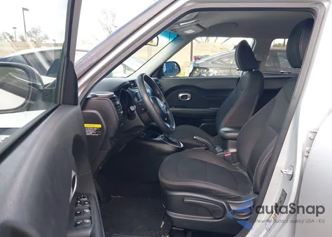 2015 Kia Soul из США, поврежденный, VIN KNDJN2A24F7772115